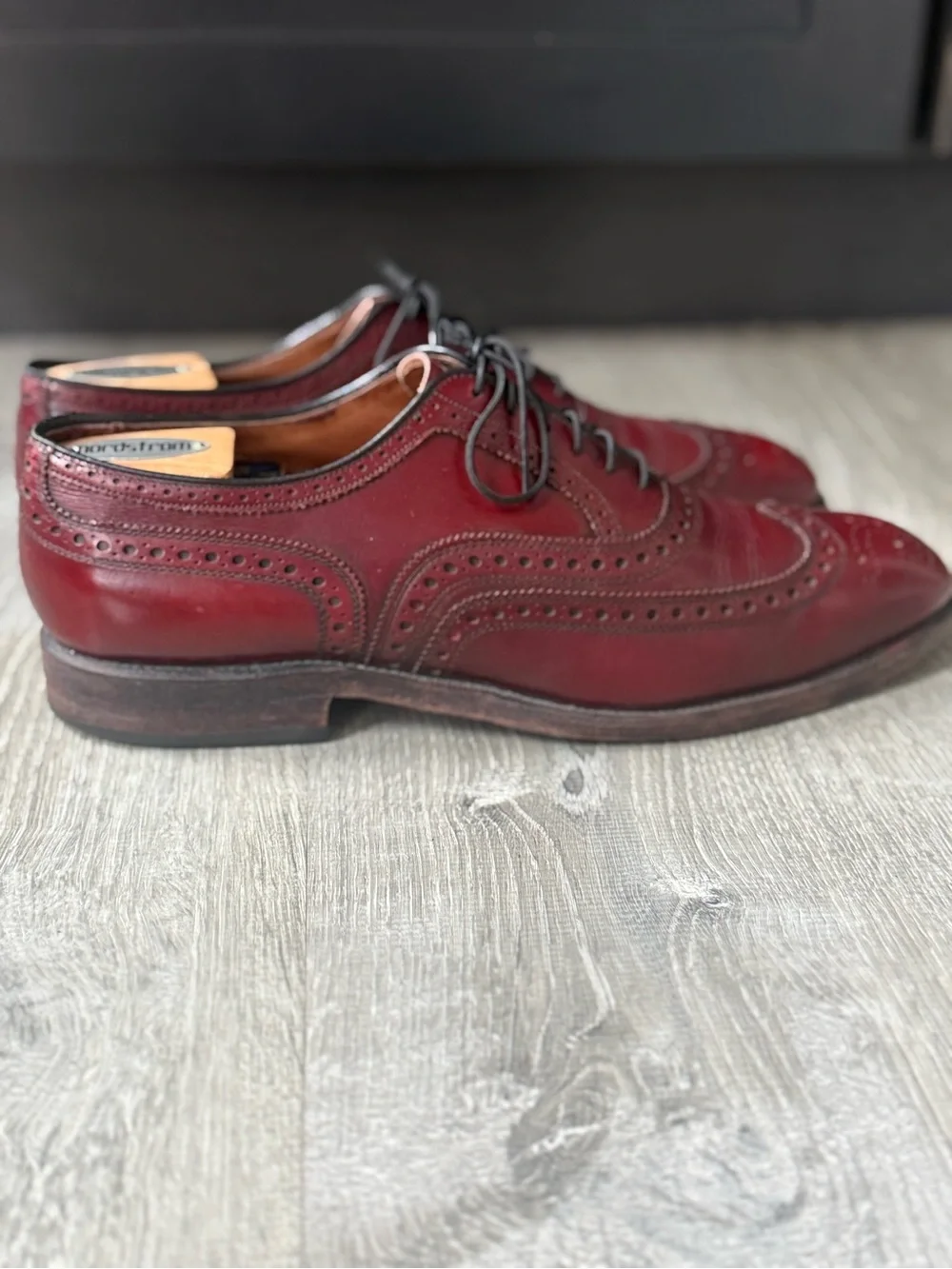 Vintage Allen Edmonds McAllister Burgundy Leather Wingtip Oxford Dress Shoes